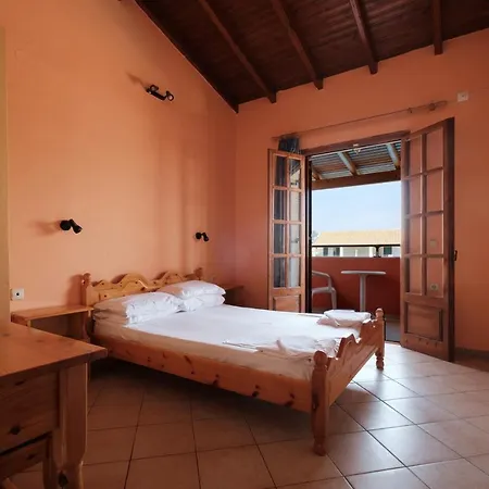 Luisa Hotel 2*